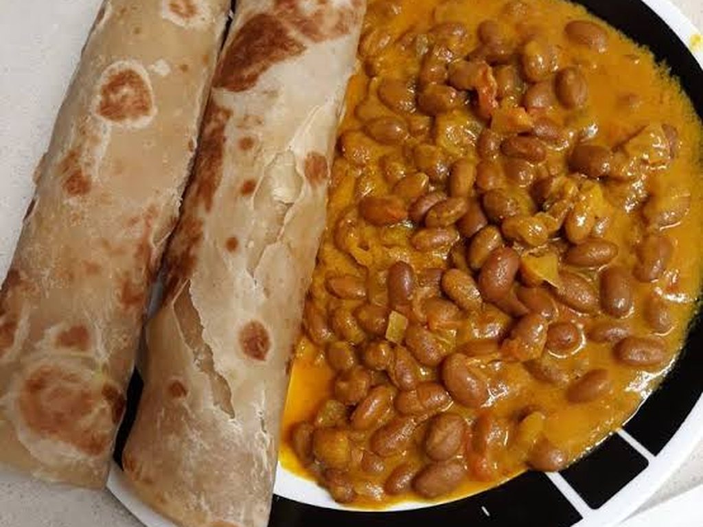 Chapati & Beans